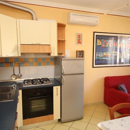 Residence Sole E Mare Appartamenti 罗索利纳马雷 外观 照片